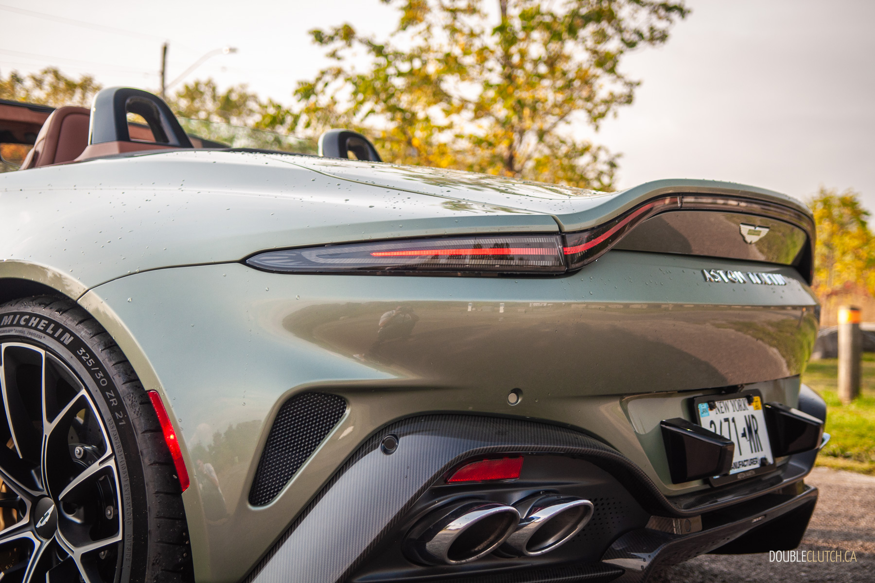 2025 Aston Martin Vantage Roadster