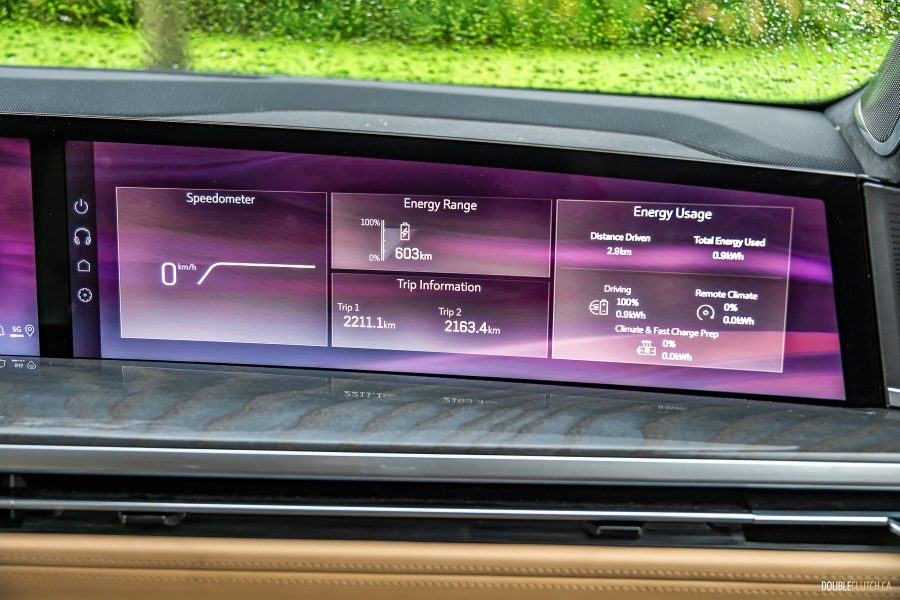 2025 Cadillac Escalade IQ interior