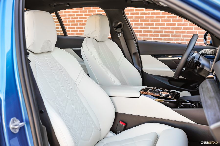 2025 BMW 540i Legacy Edition interior